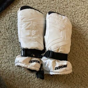 Down mittens extra warm water resistant